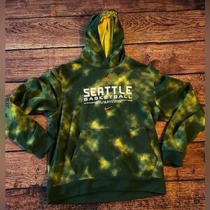 Seattle Storm Basketball Tie-Dye Hoodie Size Medium